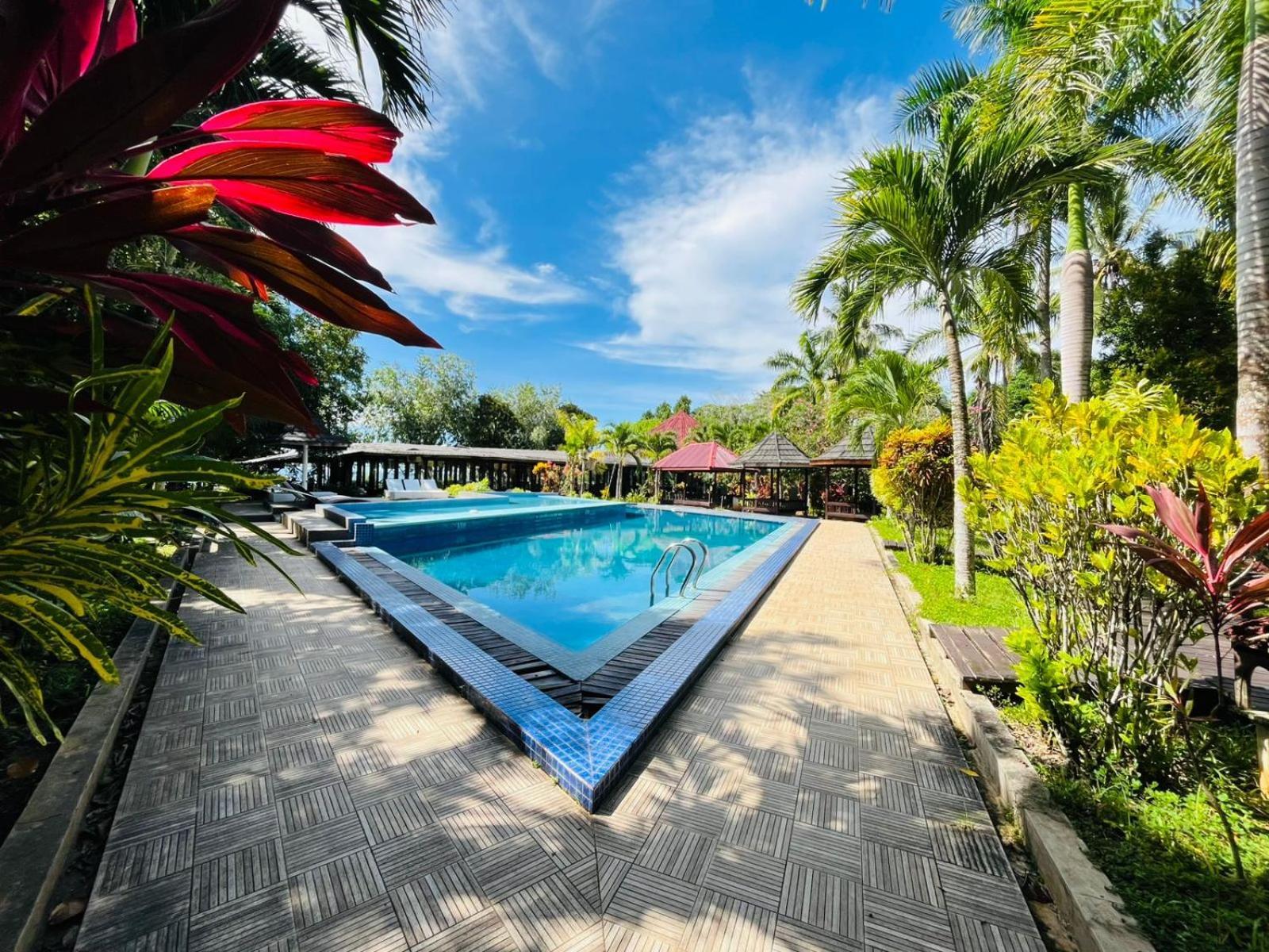 Kasuari Valley Beach Resort Sorong Dış mekan fotoğraf